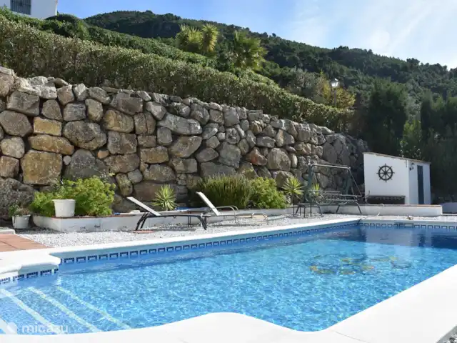 Casa Lena contre réserve naturelle | Espagne, Andalousie, Alcaucin - villa Rafraîchissez-vous dans la piscine