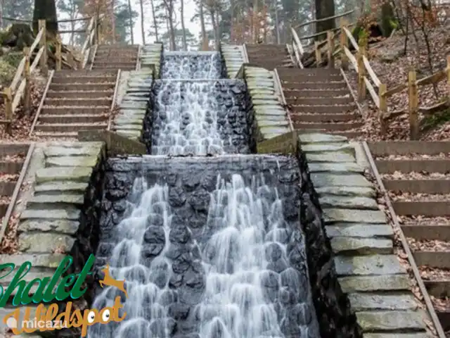 Chalet de Wildspot huren in Nederland, Gelderland, Beekbergen - chalet Op een paar kilometer vanaf ons chalet vind je de hoogste waterval van Nederland, tussen Loenen en Beekbergen. Prachtig om te wandelen in de bossen rondom de waterval.