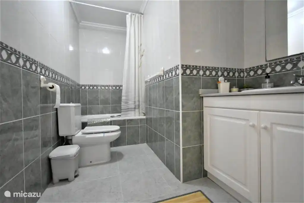 the large bathroom with heating