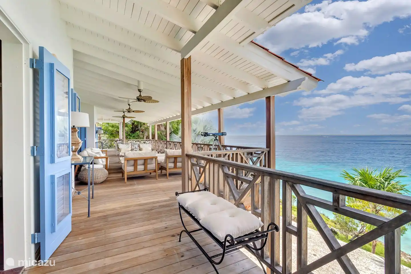 Met zo'n terras voelt binnen buiten, en buiten binnen.