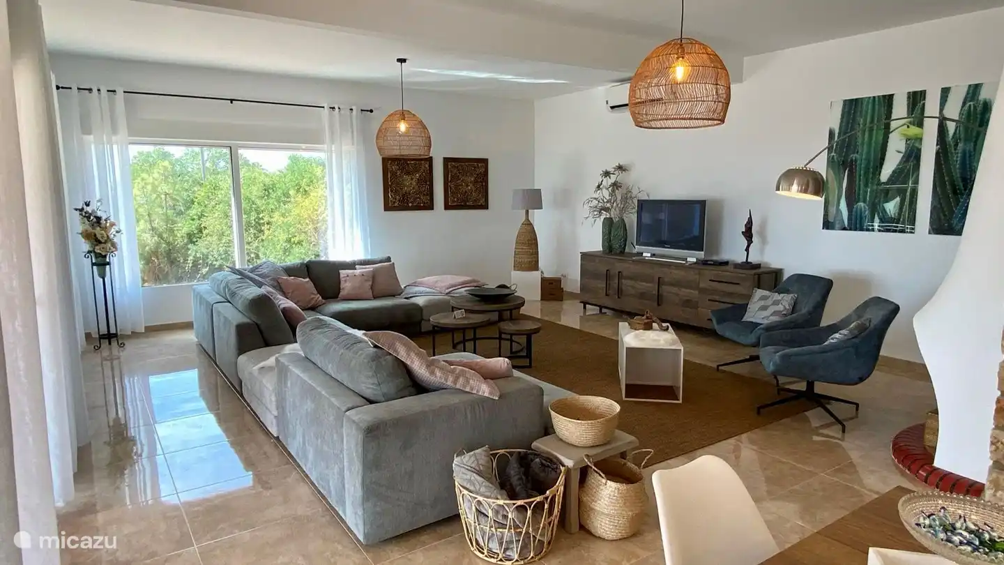 Geräumiger Wohnraum