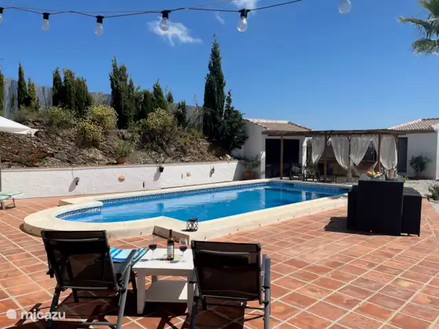 Villa Las Palmeras avec grande piscine | Espagne, Andalousie, Canillas De Albaida - villa Espace piscine, bar et relax