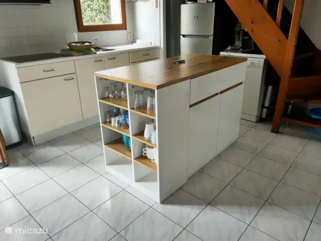 Wandelen, Frankrijk, Landes, Saint-Julien-en-Born, bungalow Village Océlandes  Nieuw  keukenblok