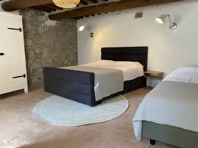 Maison Charlotte | Italie, Toscane, Lucca - gîte / cottage La chambre au rez-de-chaussée pour 3 personnes