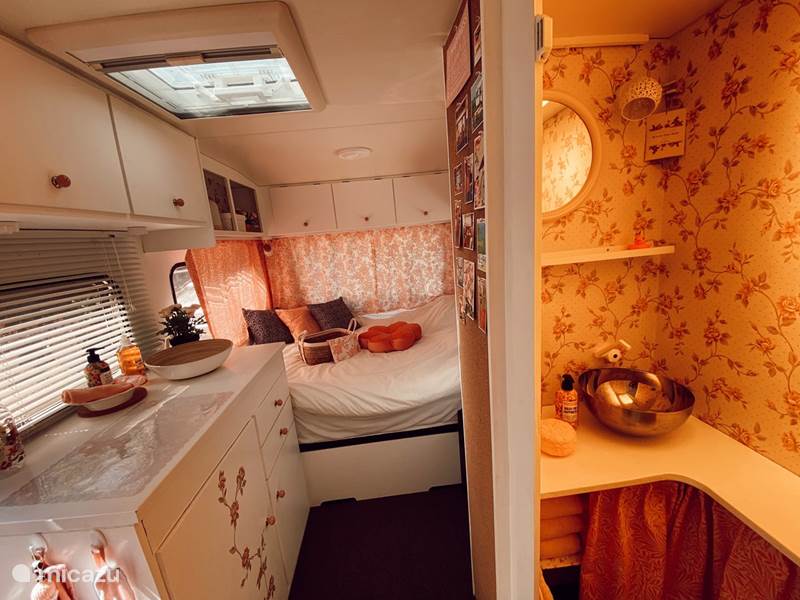 Ferienwohnung Niederlande, Südholland, Leidschendam Bed & Breakfast Glamping B&B Het Caravannetje