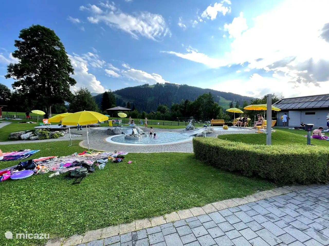 Piscina Wasserwelt - 300 metros del apartamento.