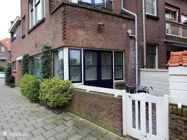 Maison rénovée sous architecture | Pays-Bas, Hollande méridionale, Rotterdam - maison de ville porte-patio arrière de la maison de la chambre du rez-de-chaussée
