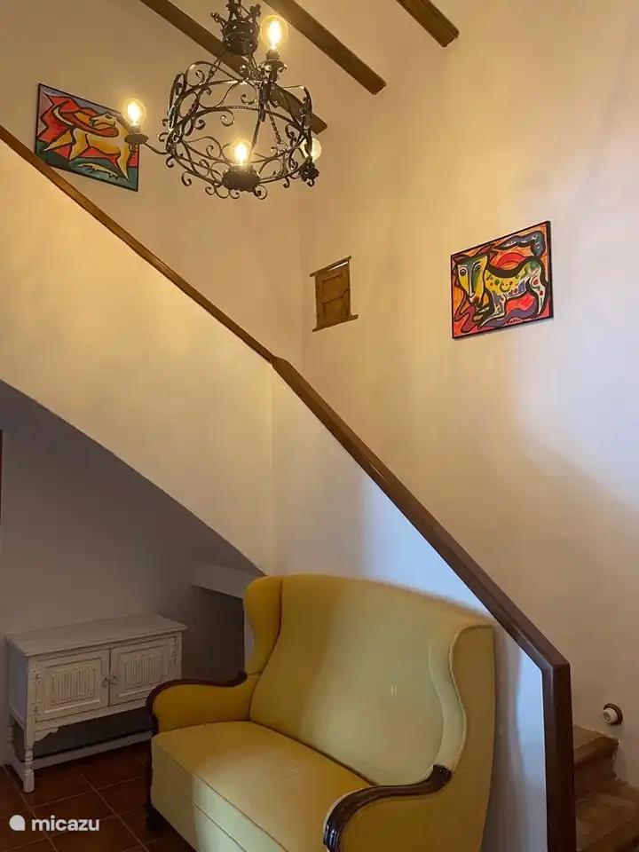 Halle, Eingang Haupthaus