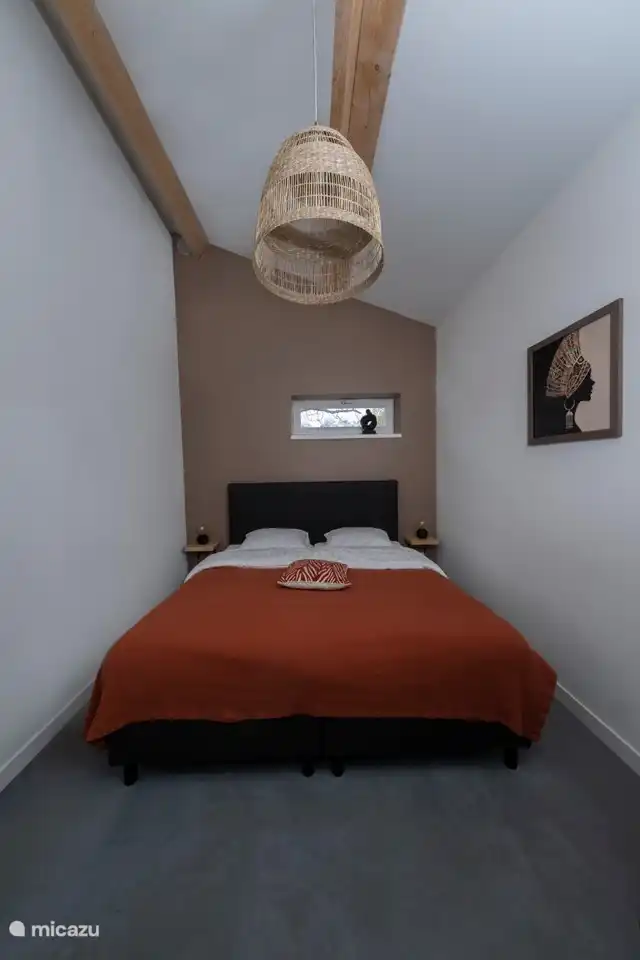 The laying hen's bedroom. To wake up rested in the morning.