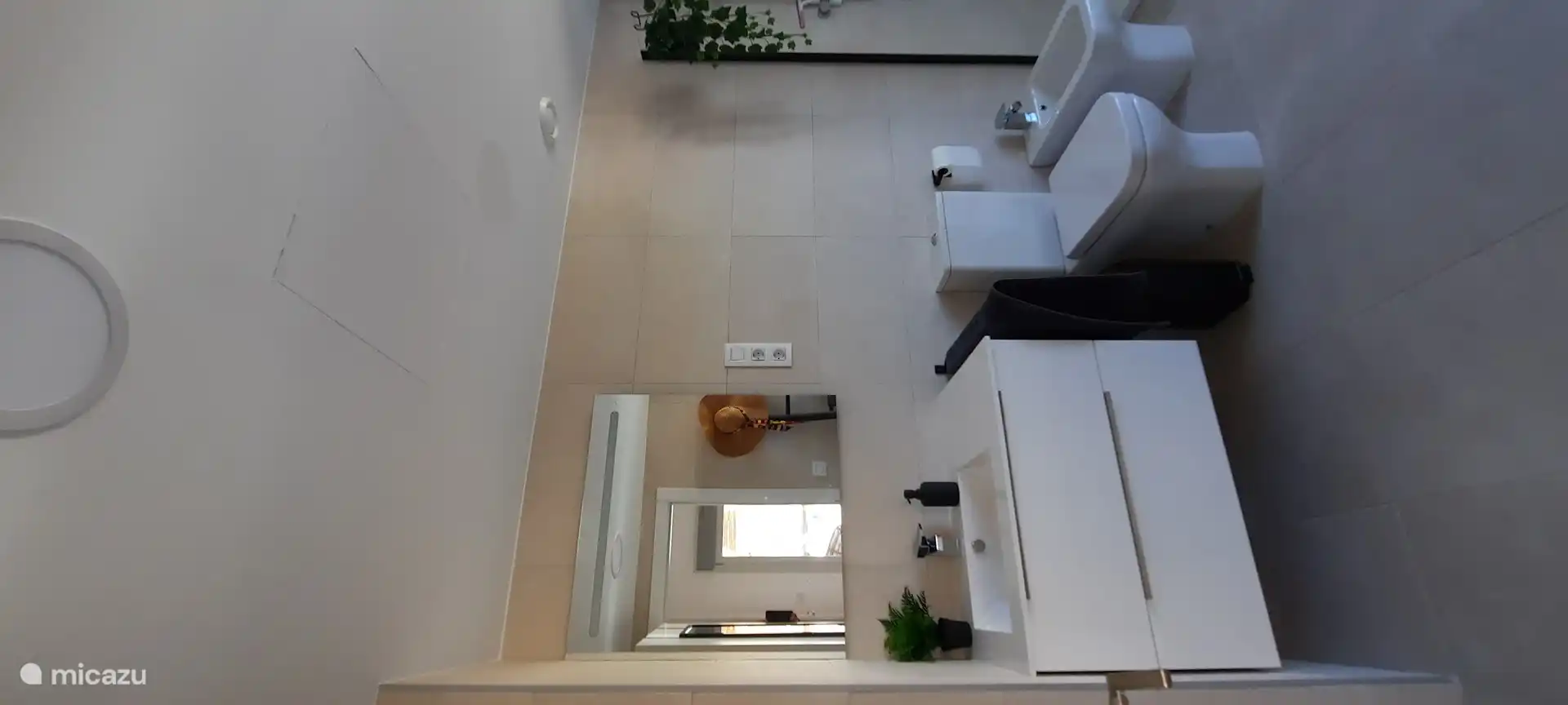 En-suite Badezimmer zum Hauptschlafzimmer