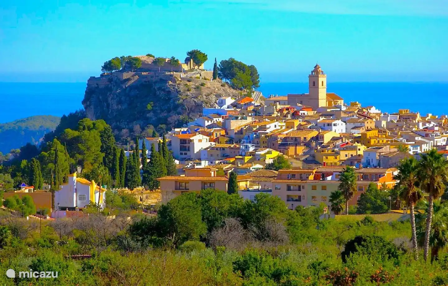 La cercana Polop también merece una visita.