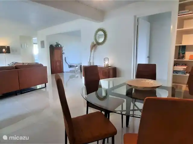 Villa de lujo con hermoso jardín en Aruba, Paradera, Paradera - villa Mesa de comedor en el interior