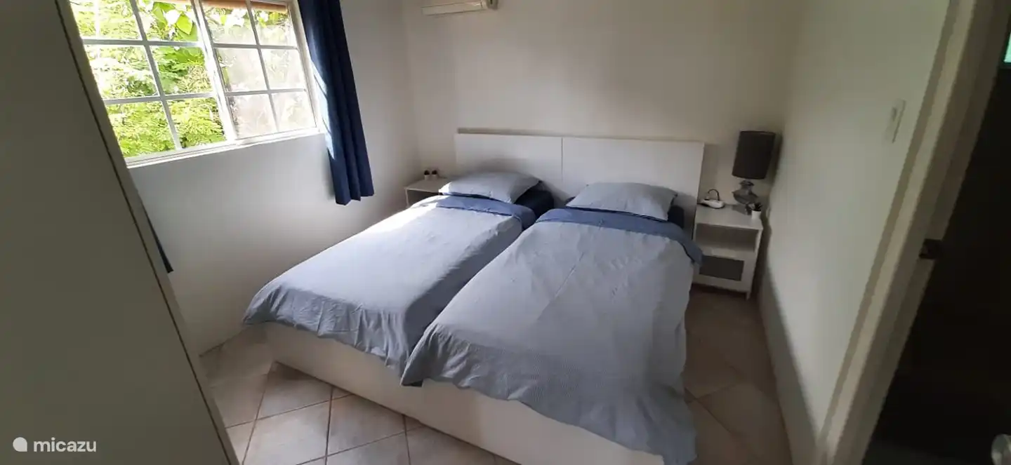 Schlafzimmer 4 mit Badezimmer in der Wohnung