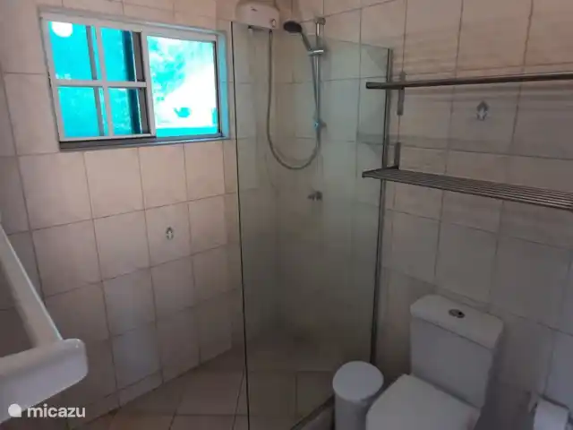 Villa de lujo con hermoso jardín en Aruba, Paradera, Paradera - villa Apartamento con cocina, dormitorio y baño.