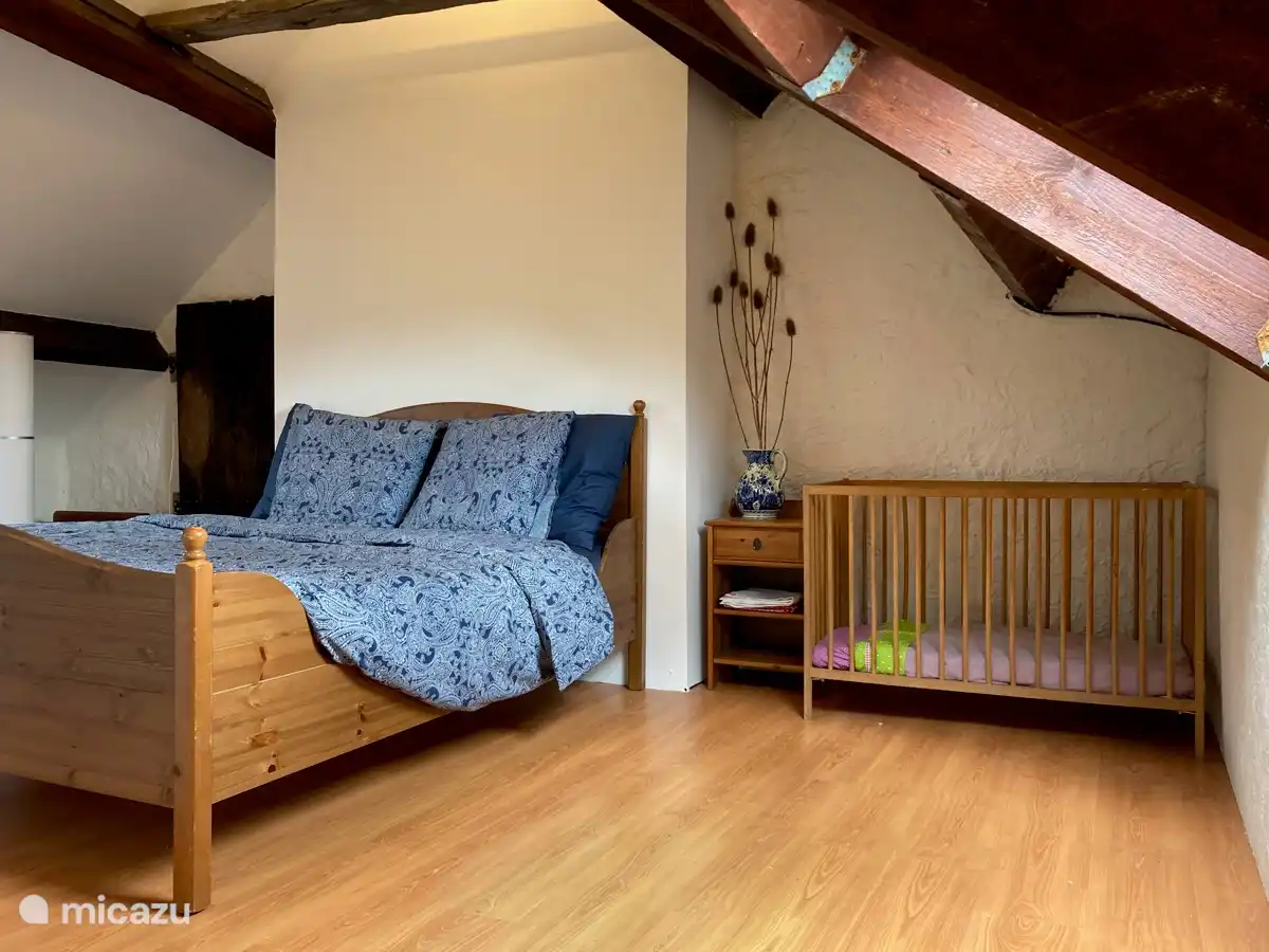 And if desired, a cot next to the double bed