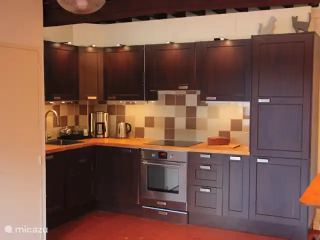 Le Chat Noir en Francia, Nièvre, Ouroux-en-Morvan - casa rural / cabaña Lavavajillas, horno, nevera/congelador, cafeteras, estufa y todas las sartenes