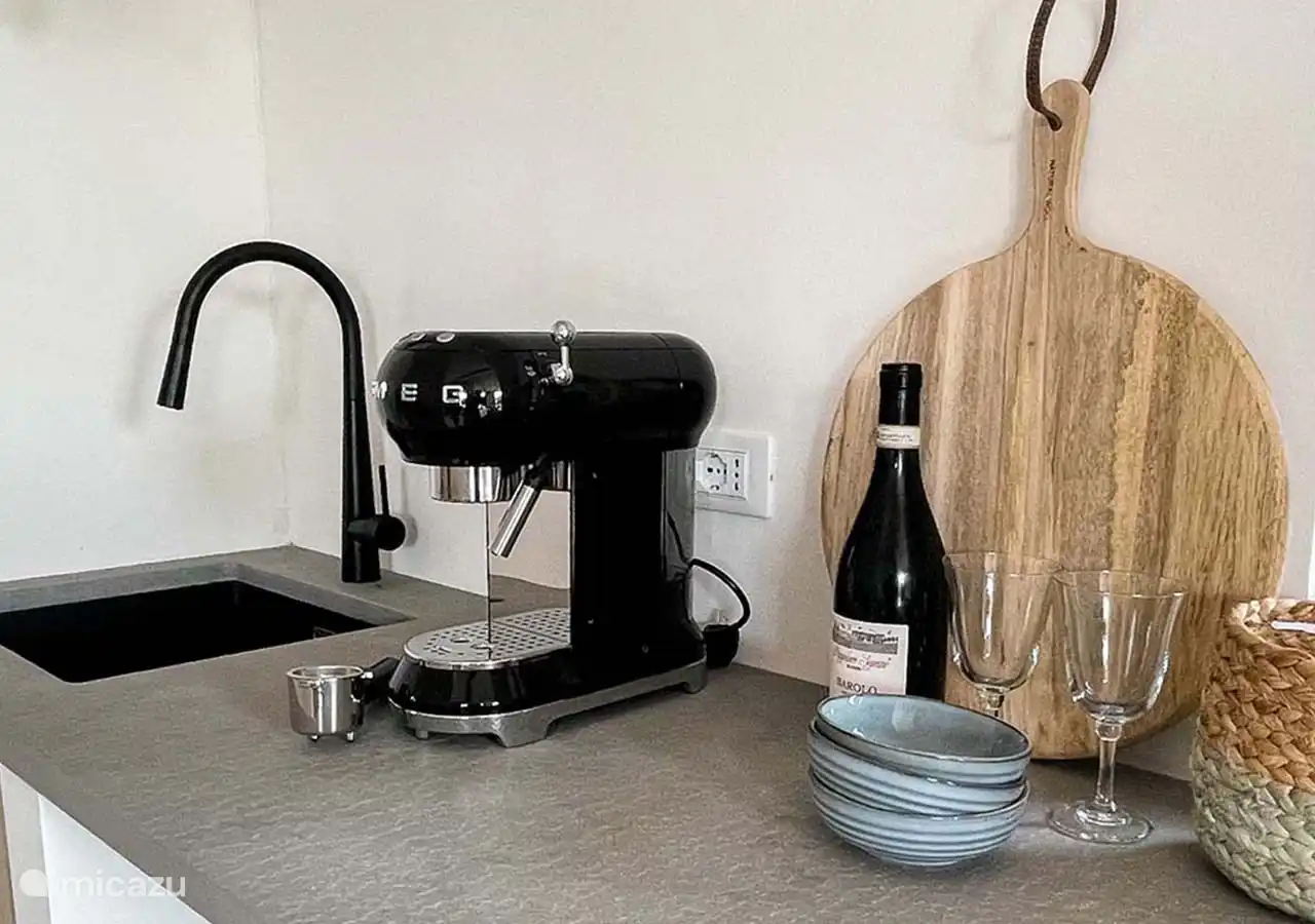 Luxuriöse Espressomaschine, um einen italienischen Kaffee zu genießen.