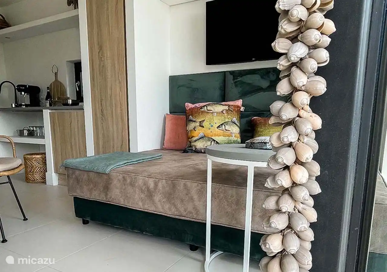 Schlafsofa, Sofa, Diwan für 1 Erwachsenen oder 2 Kinder.