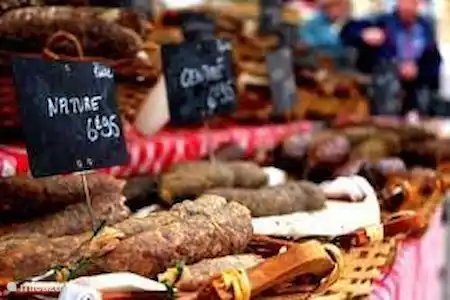 Marché de l'ambiance française