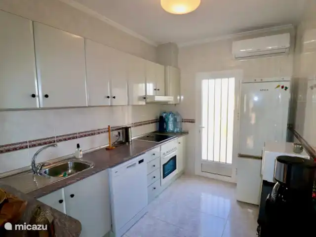 Casa Pajarera | Espagne, Costa Blanca, Ciudad Quesada - maison de vacances Cuisine avec lave-vaisselle et four
