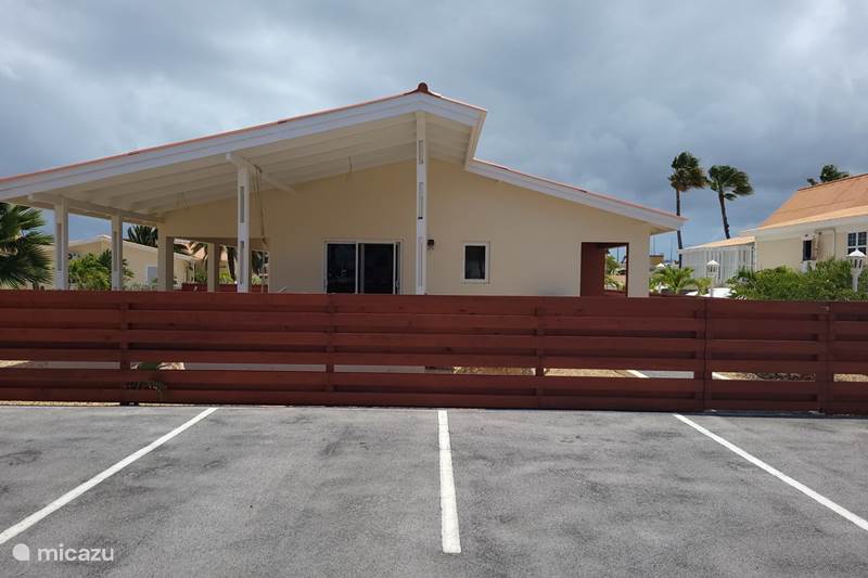 Vacation rental Curaçao, Banda Ariba (East), Santa Catharina Bungalow house