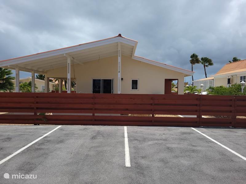 Vakantiehuis Curaçao, Banda Ariba (oost), Santa Catharina Bungalow Casa