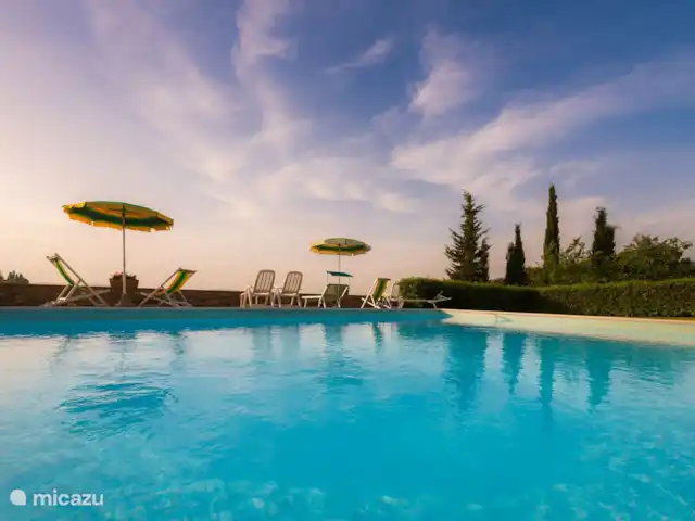 Apartamento Mandorlo - Podere Monti en Italia, Toscana, Casole d'Elsa - casa vacacional Piscina Monti 1824