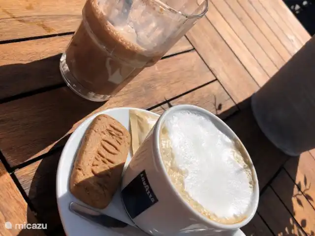 Meno Mossó en Países Bajos, Holanda del Norte, Sint Maartensvlotbrug - bungaló