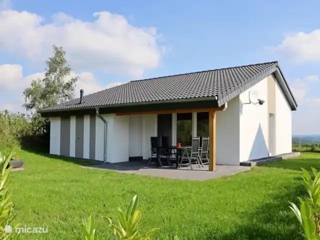 4 persoons vakantiehuis Pulvermaar huren in Duitsland, Eifel, Gillenfeld - vakantiehuis 4 persoons vakantiehuis in groene Vulkaaneifel.