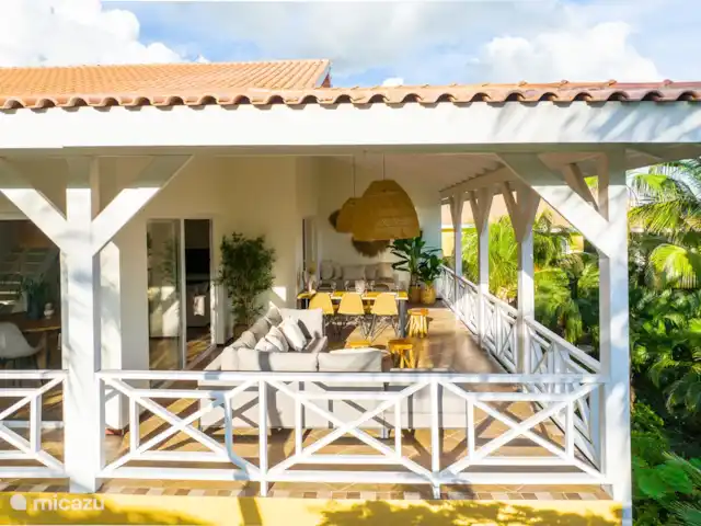 penthouse en Curazao, Banda Arriba (este), Jan Thiel – Ático Palmera Tropicana Amplia terraza