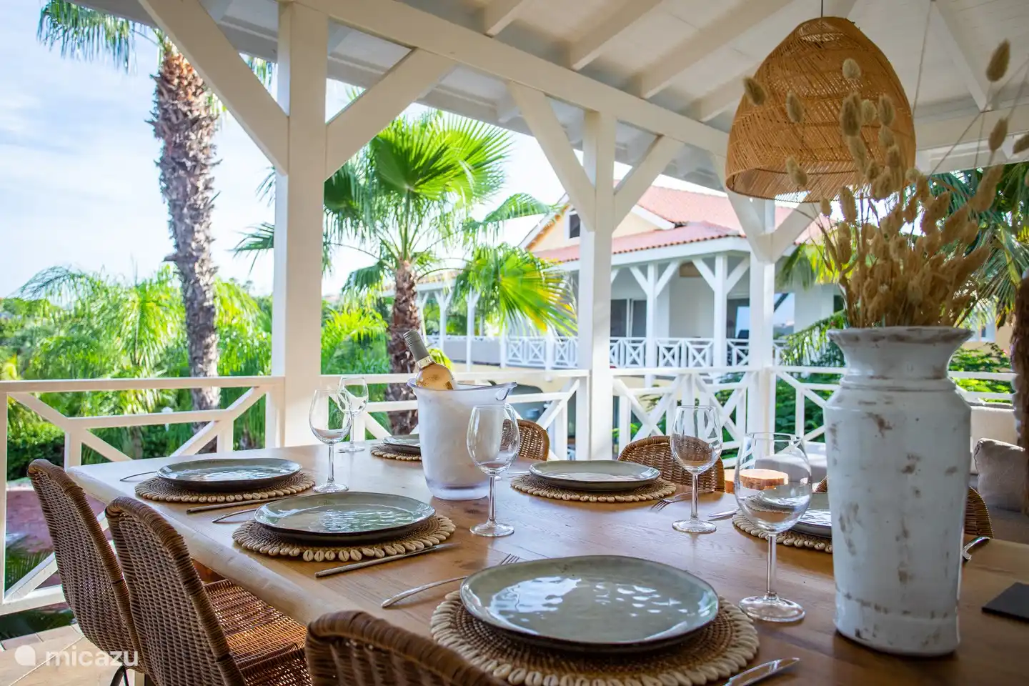 Weitläufige Terrasse