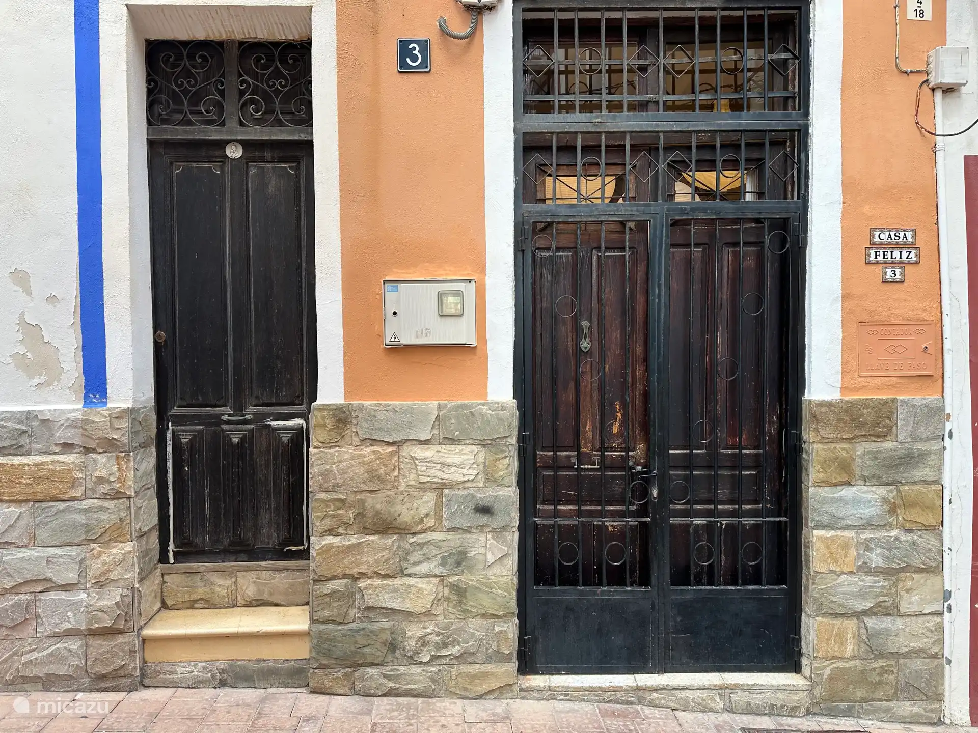  Voordeur van Casa Feliz