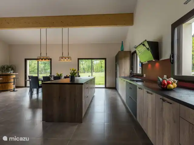 Casa de diseño ecológico Ducarinne en Francia, Lot y Garona, Argenton - villa La cocina