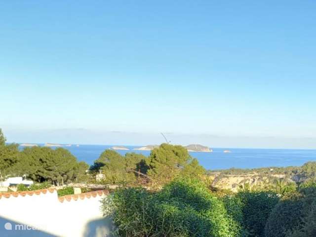 Holiday home in Spain, Ibiza, Cala Vadella - bungalow dream. Casa Anna Maria