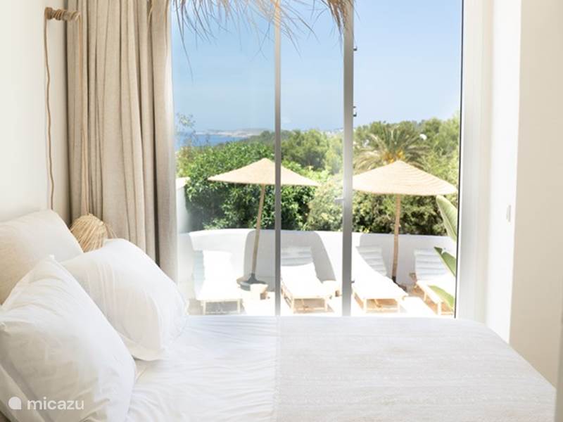 Vakantiehuis Spanje, Ibiza, Cala Vadella Bungalow Dream. Casa Anna Maria