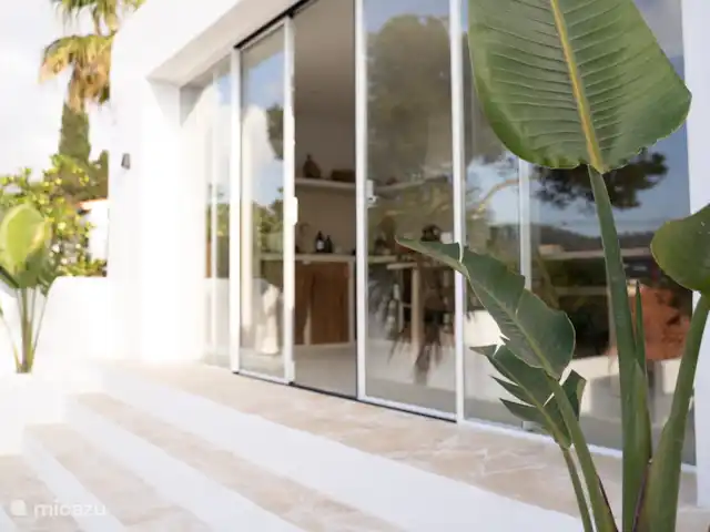 Sueño. Casa Ana María en España, Ibiza, Cala Vadella - bungaló Ventanas abiertas