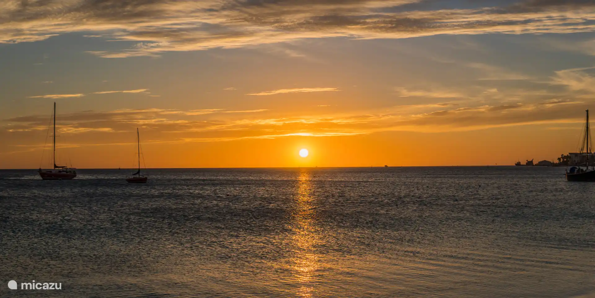 Genießen Sie einen wunderschönen Sonnenuntergang