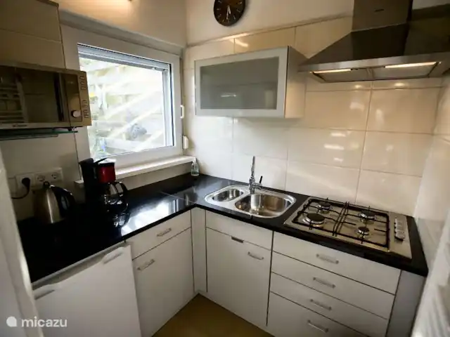 Location de Vacances Allemagne, Sauerland, Lichtenau-Husen, maison de vacances - Ferienhaus C6 im Europa Feriendorf Table du petit déjeuner avec vue