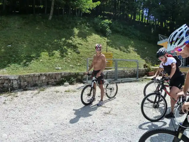 Villa San Vitale Grandissimo | Italie, Marche, San Vito sul Cesano - villa Le VTT est certainement l'une des possibilités. Nous pouvons réserver vos vélos