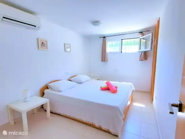 Villa Nova à Moraira  | Espagne, Costa Blanca, Moraira - villa Spacieuse chambre 4 au rez-de-chaussée avec climatisation, armoire encastrée et moustiquaire