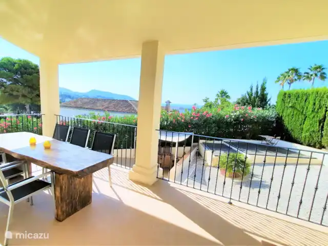 Villa Nova à Moraira  | Espagne, Costa Blanca, Moraira - villa La terrasse près du salon avec vue sur la mer