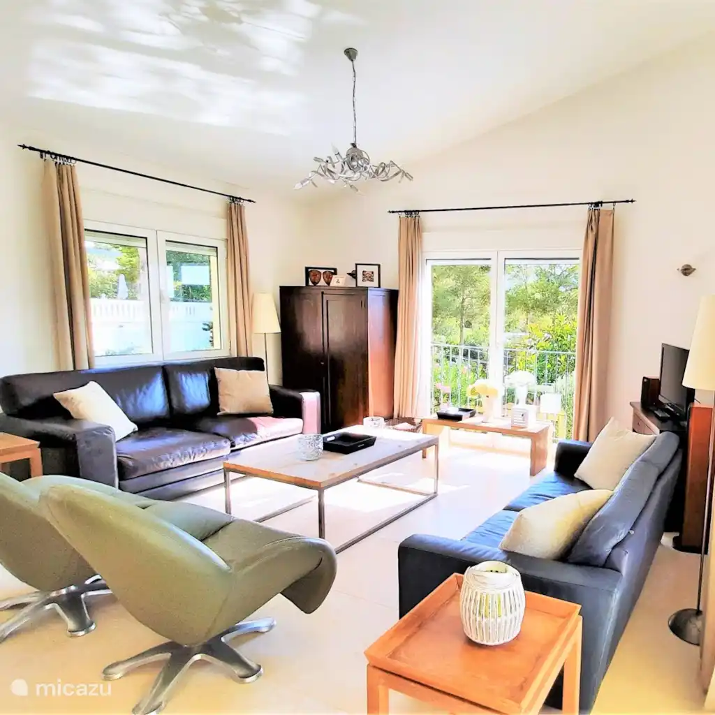 Villa Nova in Moraira met zeezicht