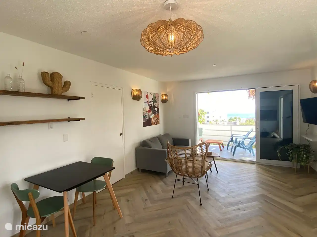 Living room with sea view.