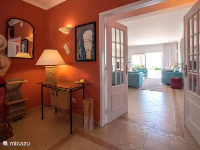 Casa Feliz | Portugal, Algarve, Santa Bárbara de Nexe - villa Entrée Salon + salle à manger