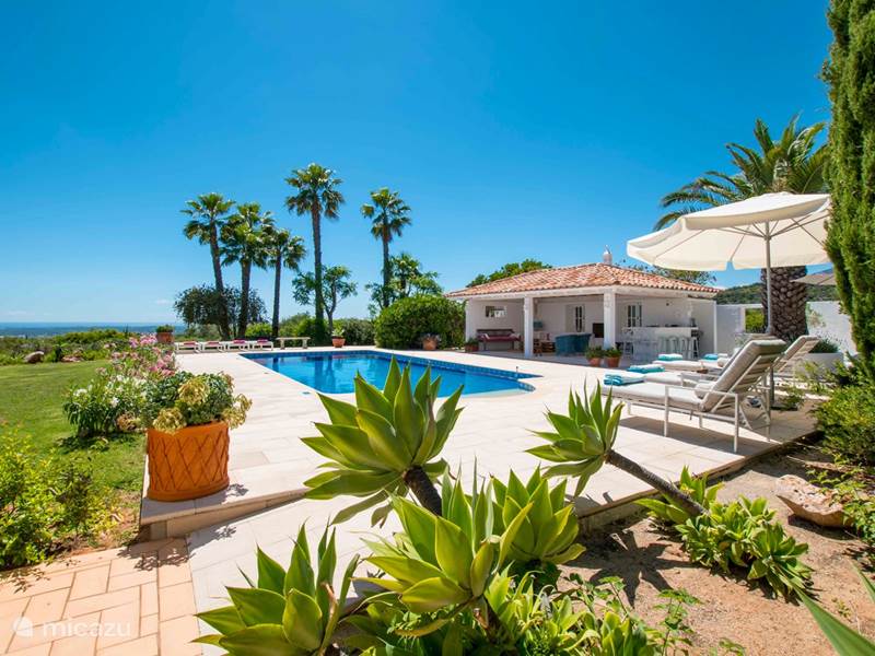 Holiday home in Portugal, Algarve, The Santa Barbara Nexe Villa Casa Feliz