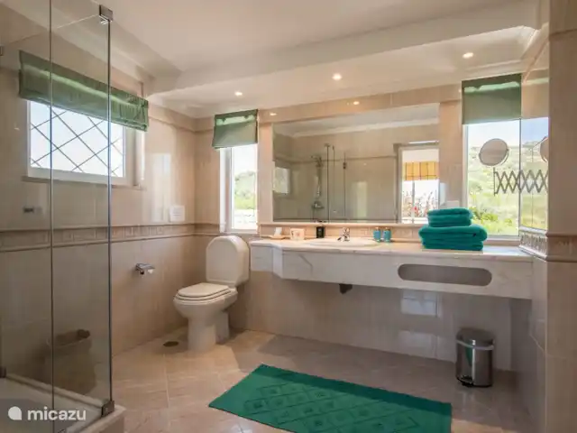 Casa Feliz | Portugal, Algarve, Santa Bárbara de Nexe - villa Salle de bain de la chambre 4