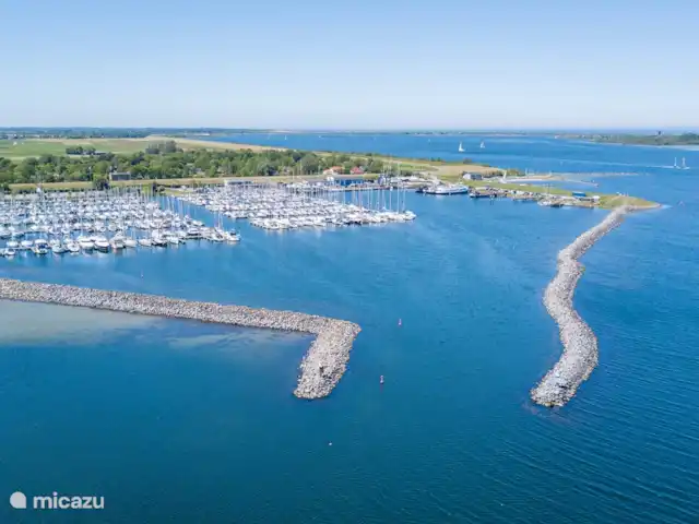 La coquille, Port Greve | Pays-Bas, Zélande, Brouwershaven - maison de vacances Bild: Film aérien Zeeland