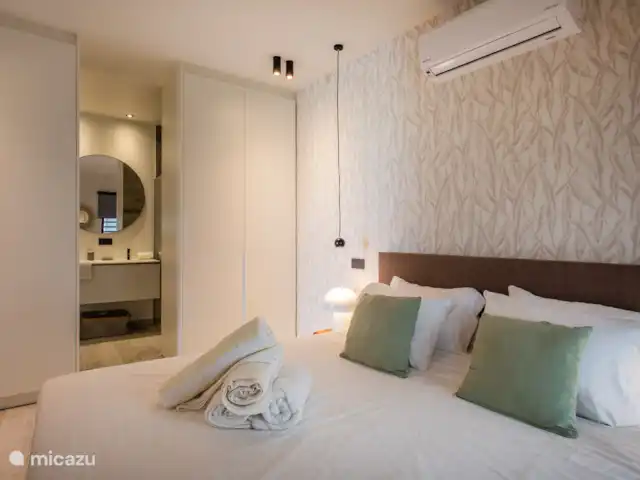 Le récif Curaçao 19 | Curaçao, Curaçao-Centre, Blue Bay - appartement Chambre parentale avec salle de bain