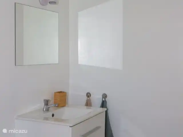 Cas Makutu huren in Curaçao, Banda Abou (west), Grote Berg - vakantiehuis 2e badkamer