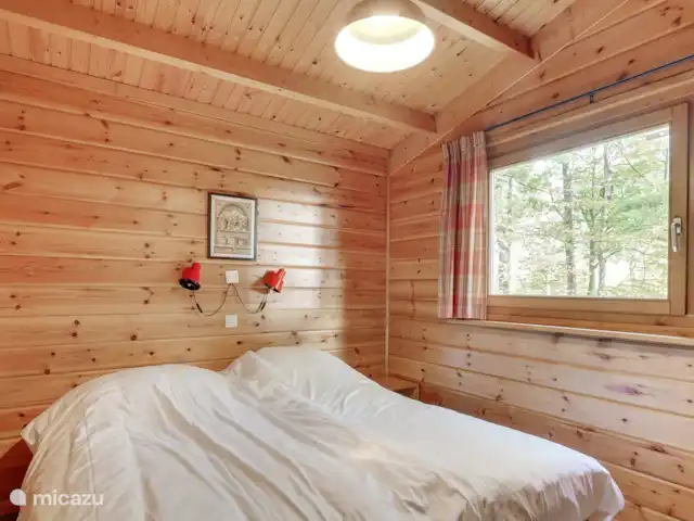 Wezel, fijne Finse bungalow huren in Nederland, Gelderland, Hengelo - vakantiehuis slaapkamer